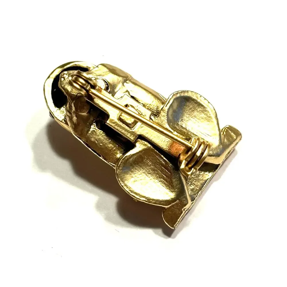 Gold puppy dog basset brooch long ears green eyes rhinestone vintage scatter pin
